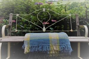 Hydrangea Blue & Lemon plaid Honeycomb Quilt CP41 
